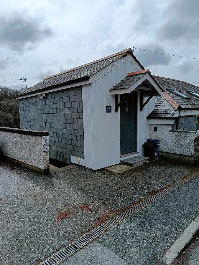 Beautiful 1-Bed Riversi Cottage Located In Malpas 트루로 외부 사진